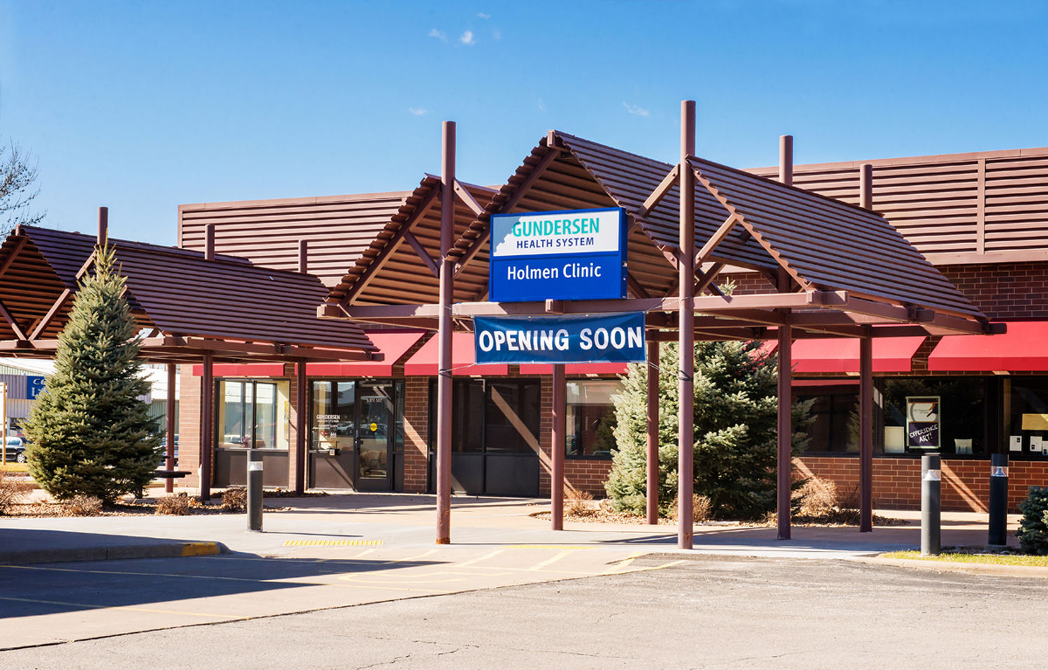 Gundersen Holmen Clinic (copy)